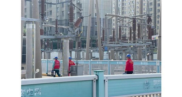 变电站带电清洗接线端子箱施工记录：为设备 “净” 行护航